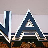 img183